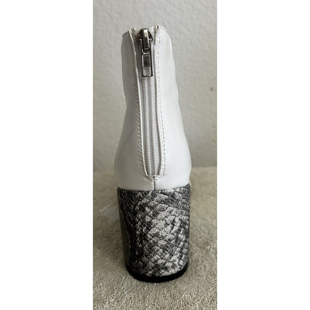 Truffle Collection Women's Size 7 White Snake Skin Block Ankle Boots - Picture 6 of 13